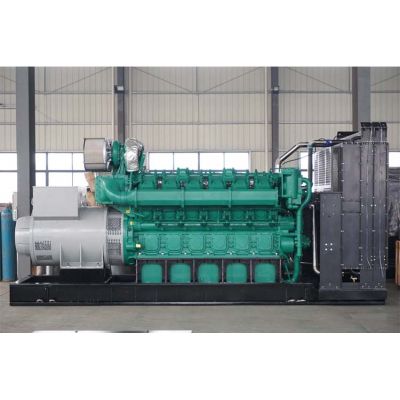 工廠直銷2000KW柴油發(fā)電機(jī)，品牌有廣西玉柴、通柴、濟(jì)柴、科克等柴油發(fā)電機(jī)組。廠價直銷歡迎選購：13773399855。